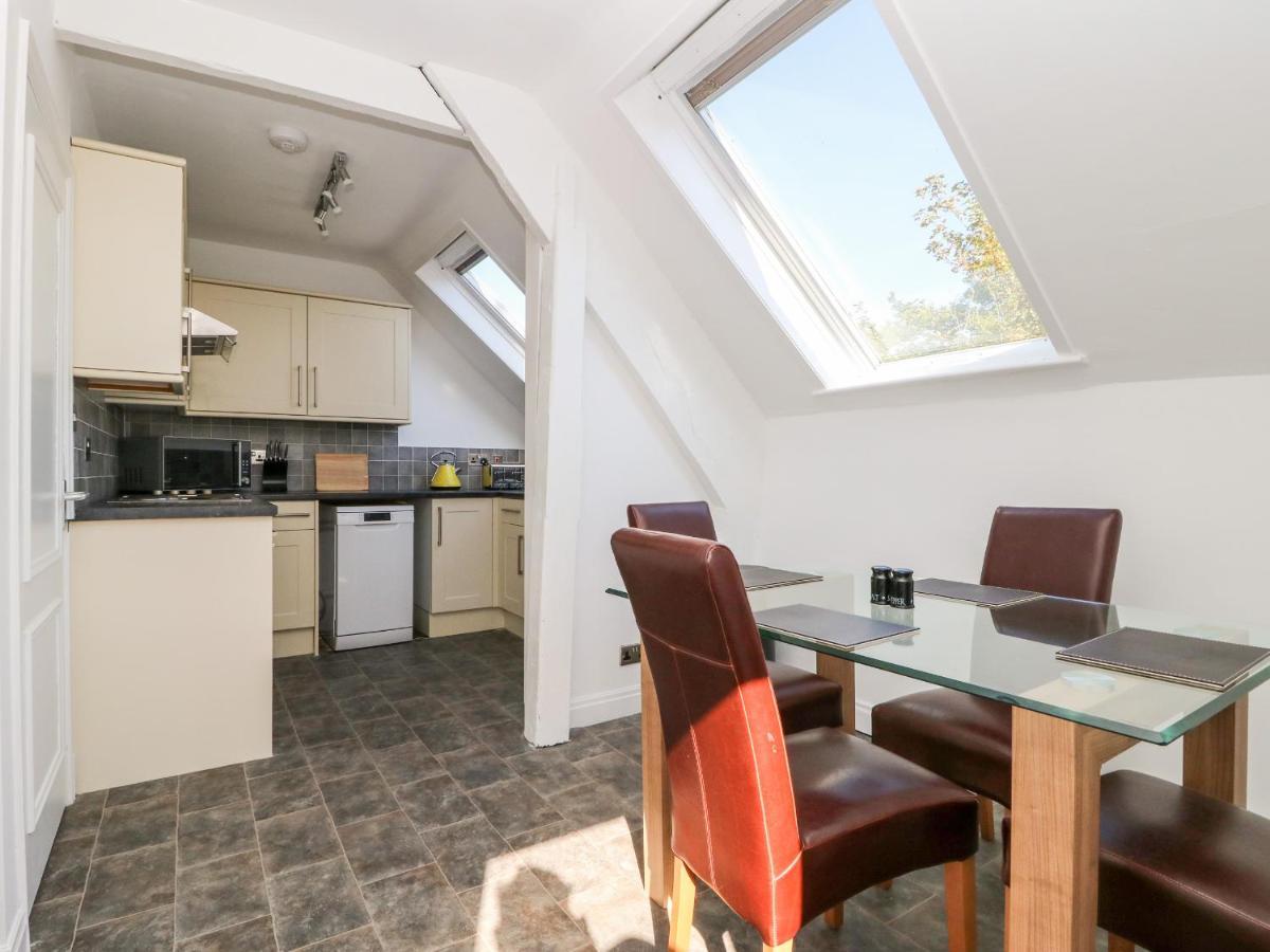 2 Rodgers Mews Malton Exterior foto