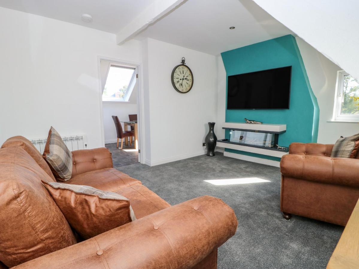 2 Rodgers Mews Malton Exterior foto
