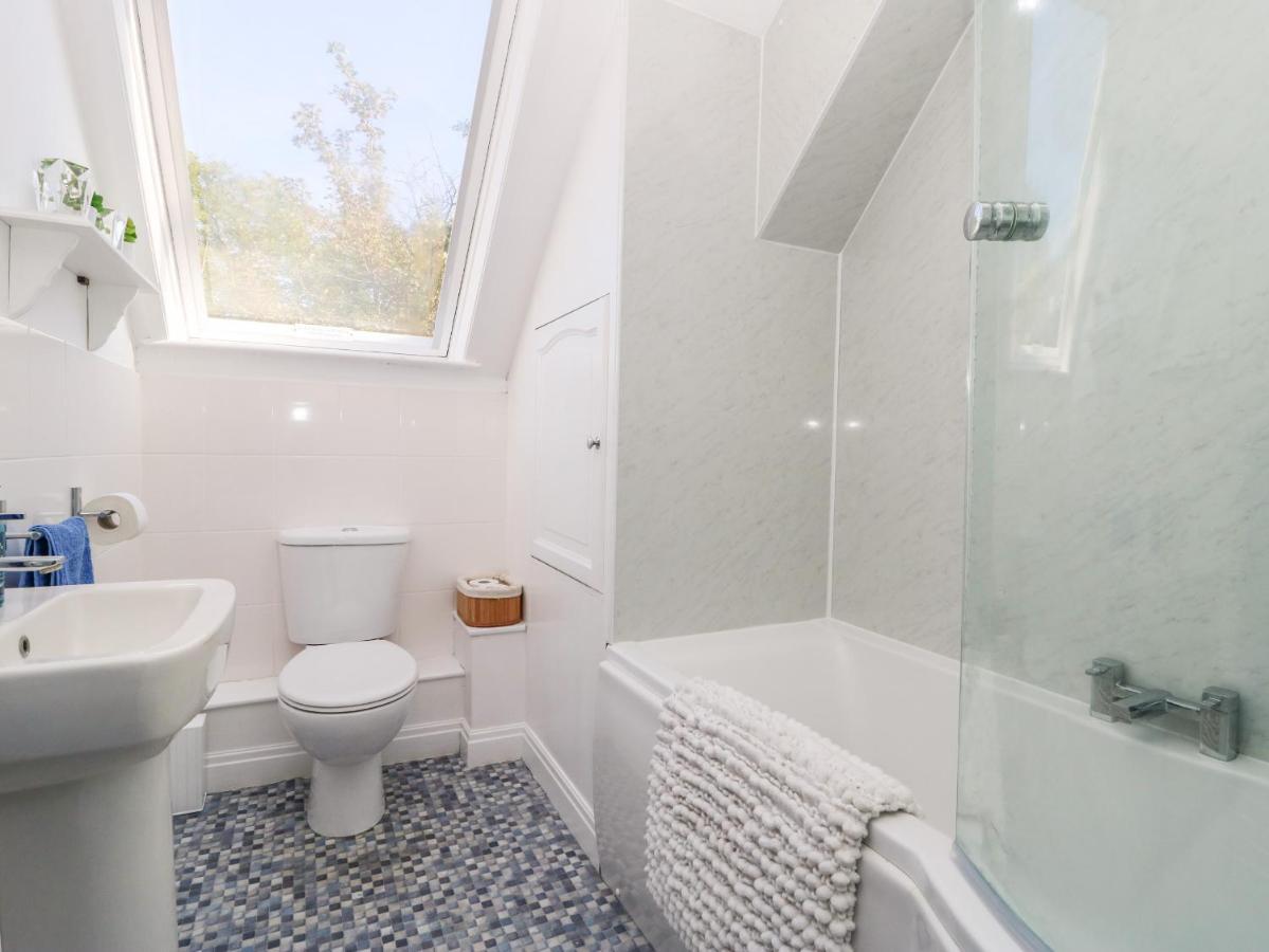 2 Rodgers Mews Malton Exterior foto